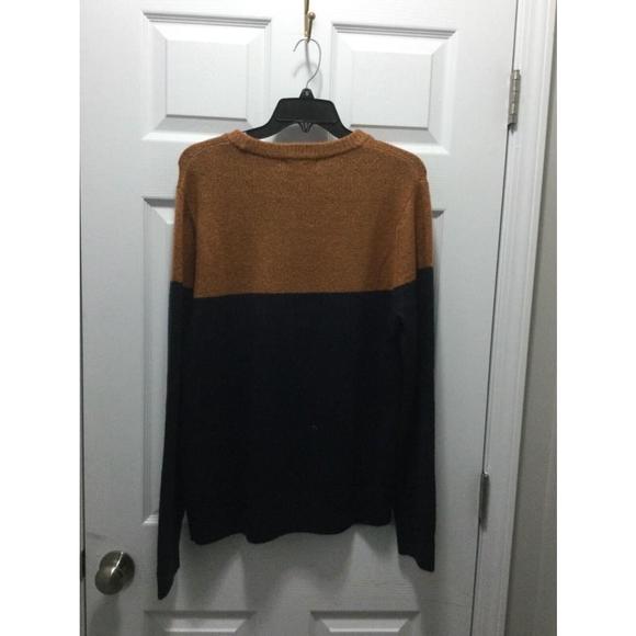 Goodiellow & Co Womans Size Medium Light Weight Sweater Long Sleeve 28" L - Picture 1 of 4